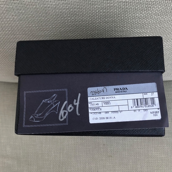 Prada Black Patent t-strap heel - Picture 7 of 7